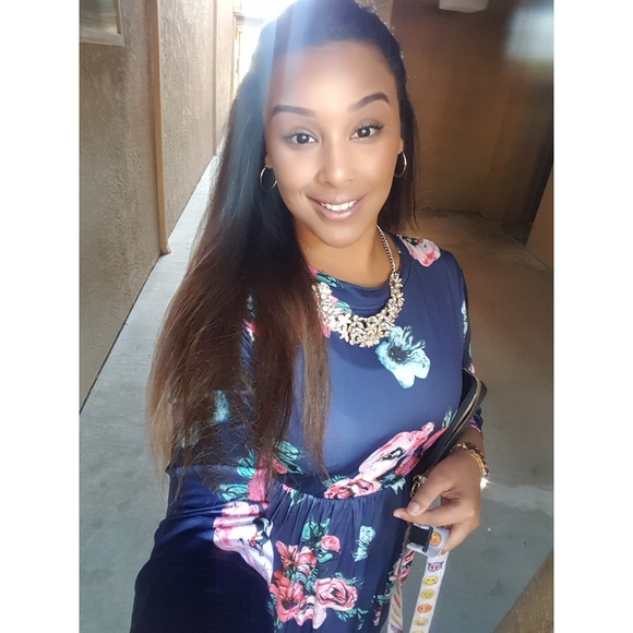 Meet your Posher, Rita - Picture 2 of 3